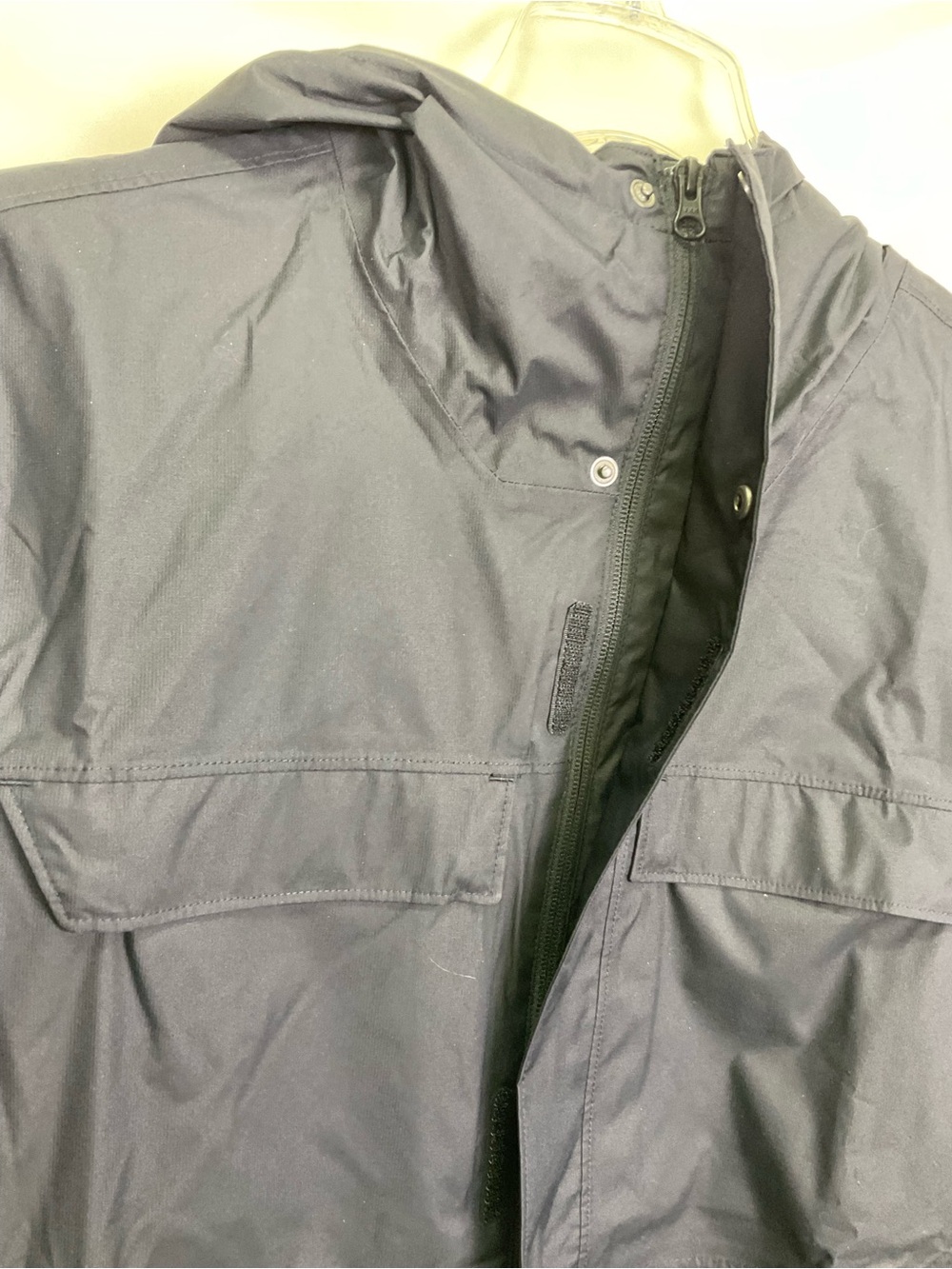 The North Face Men's Black Hooded Rain Jacket - Picture 7 of 13
